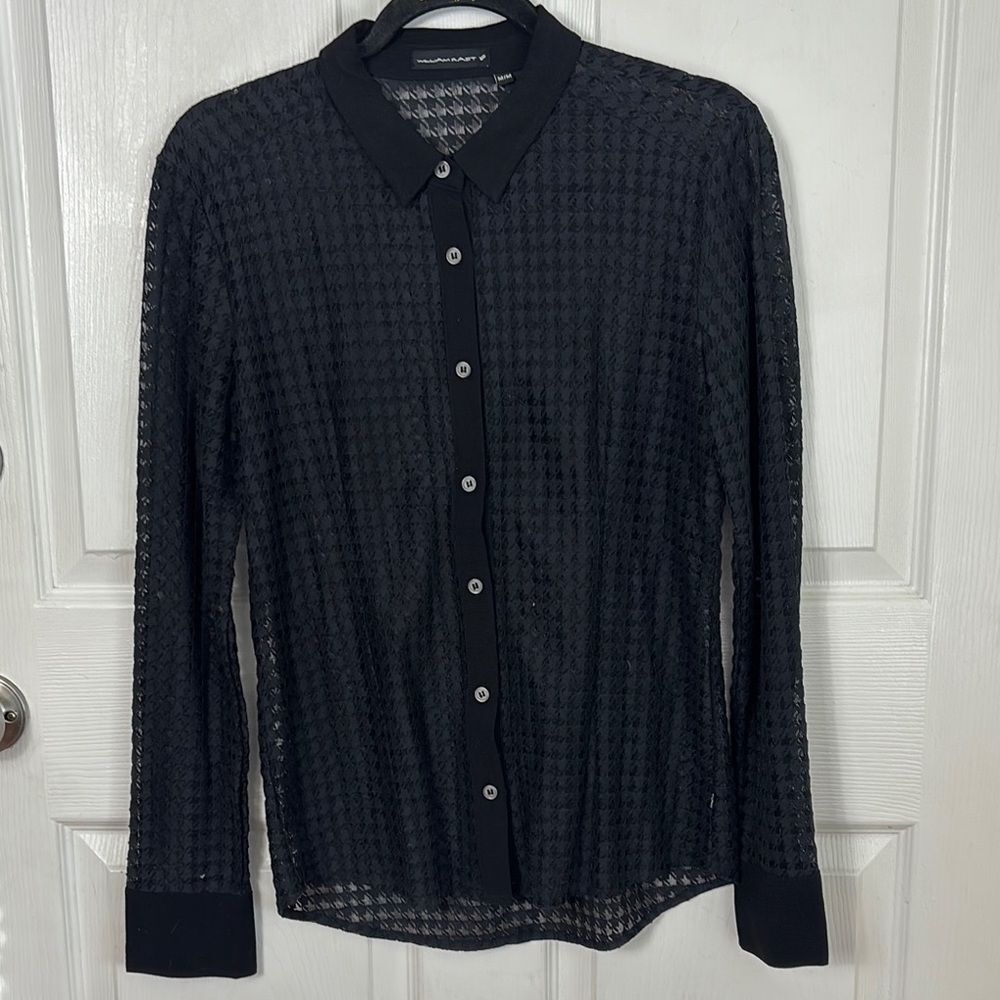 WILLIAM RAST Black Sheer Button Up Blouse with collar Size Medium